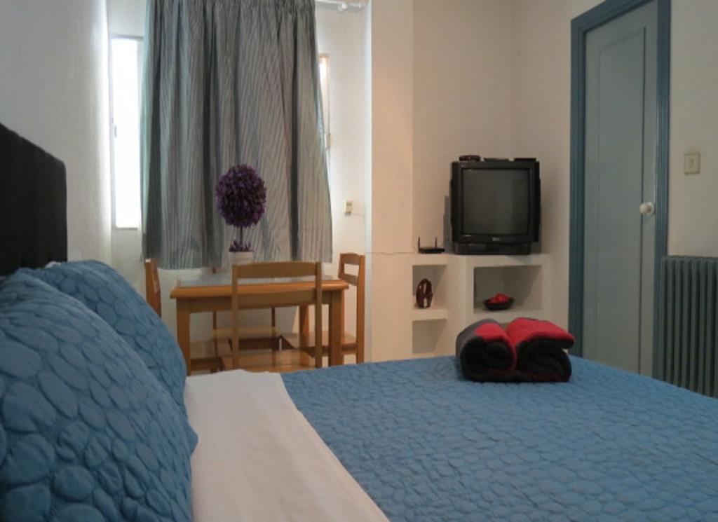 Comet Suites Almona Granada Room photo